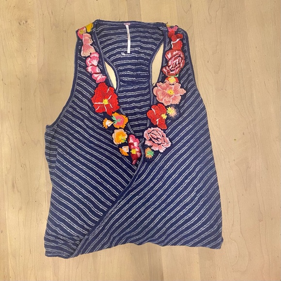 Free People Navy Tank Top with White stripes and Flower Appliqué - XS - Picture 2 of 4